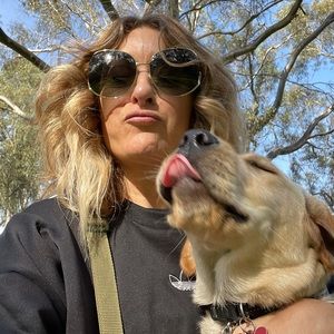 Meet your Posher, Leanne